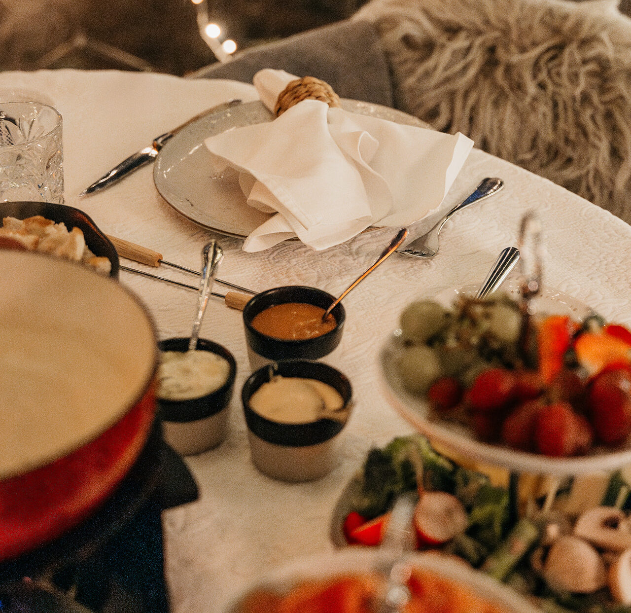 Private Fondue Abende im Weinkeller im Alpina in Salzburg.