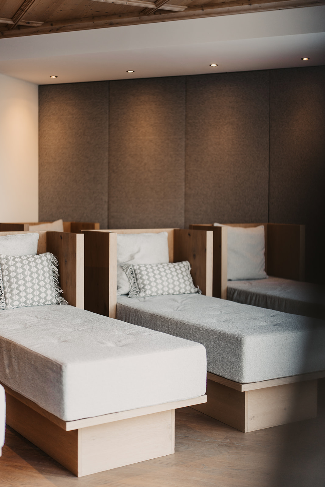 Ruheraum im Wellnessbereich im Alpina Alpendorf