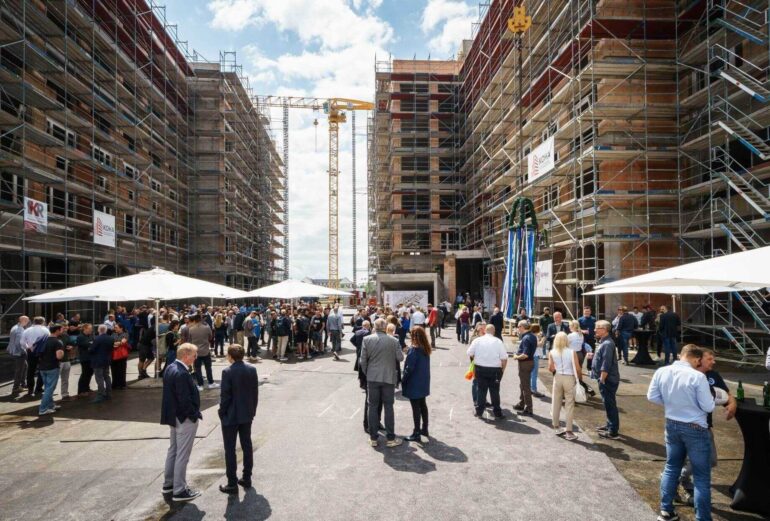GoWest Richtfest BA1 - Empfang Gäste