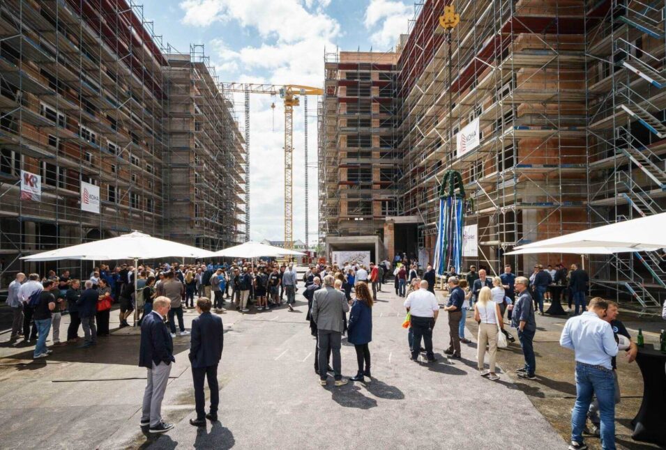 GoWest Richtfest BA1 - Empfang Gäste