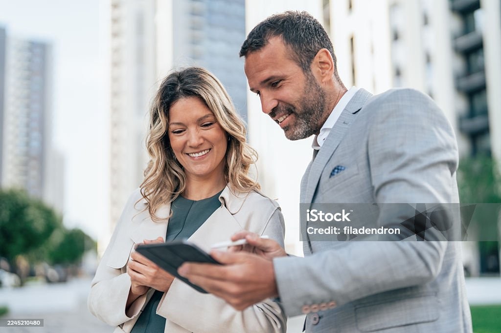 Investoren - Header im Test