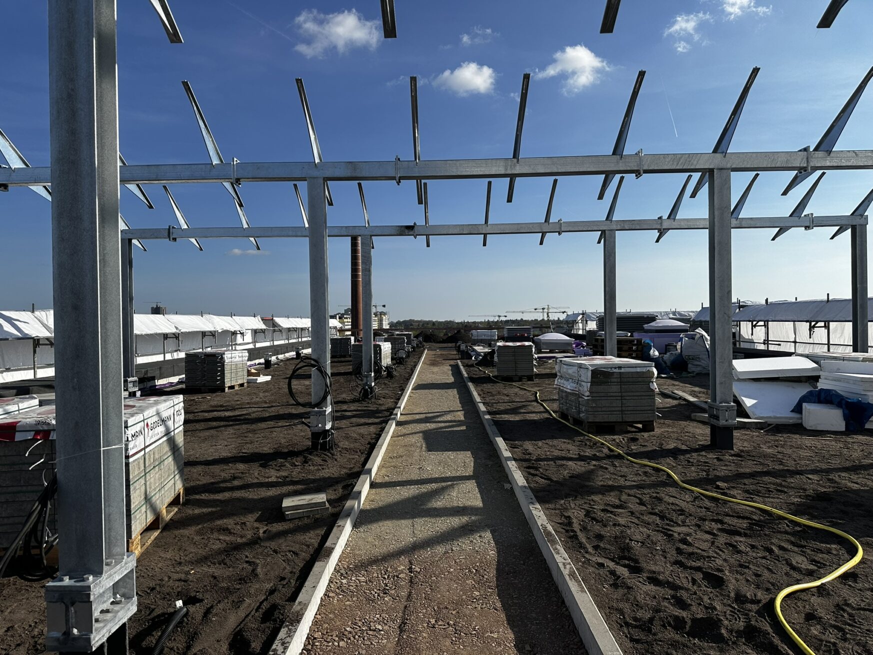 GoWest_Vorberitung für professionellen Gartenbau